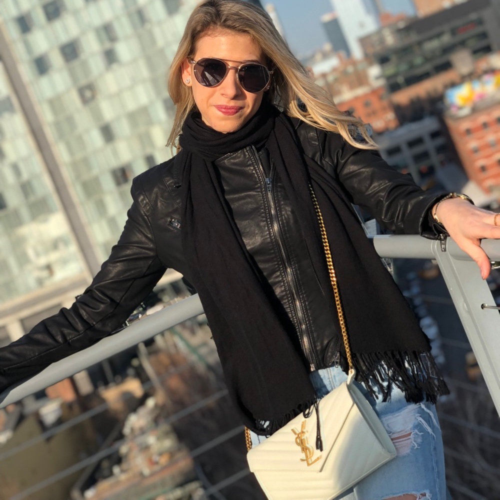 Meet your Posher, Nicole